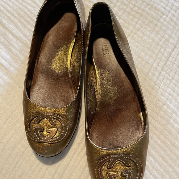 Gucci Flats - Picture 1 of 5